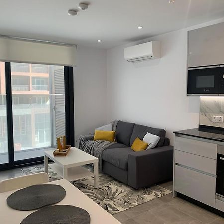 Апартаменты New Bright And Modern Studio At E1 Гибралтар Экстерьер фото